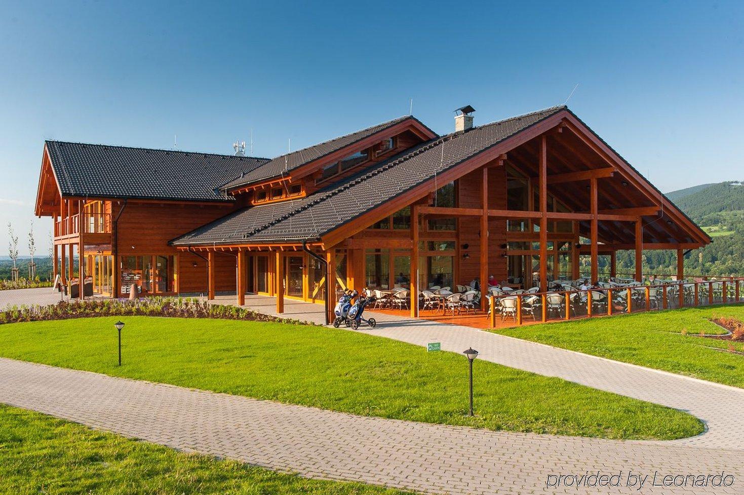 Green Inn Hotel Ostravice Buitenkant foto